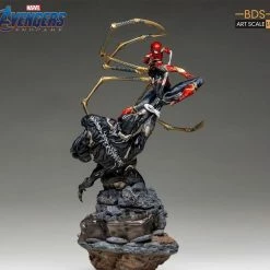 Film & TV Avengers: Endgame 1/10 Iron Spider Vs Outrider Statue