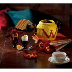 Harry Potter - Weasley Tea & Egg Cosy Knitting Kit