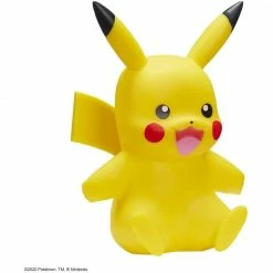 Pokemon Pikachu Kanto Vinyl Figurine