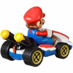 Hot Wheels: Super Mario In Standard Kart Figurine Gaming