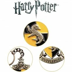 Harry Potter Hufflepuff 3D Crest Keychain Film & TV