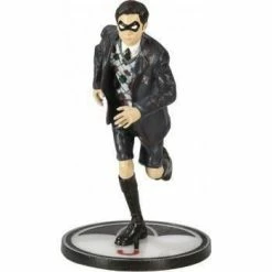 The Umbrella Academy Umbrella Academy Prop Replica Figurine: Number Five