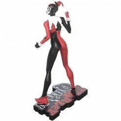 Batman DC Collectibles: Harley Quinn Red White & Black Statue